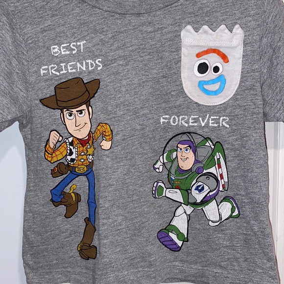 Disney Pixar Toy Story 4 Best Friends T-Shirt - Picture 2 of 9